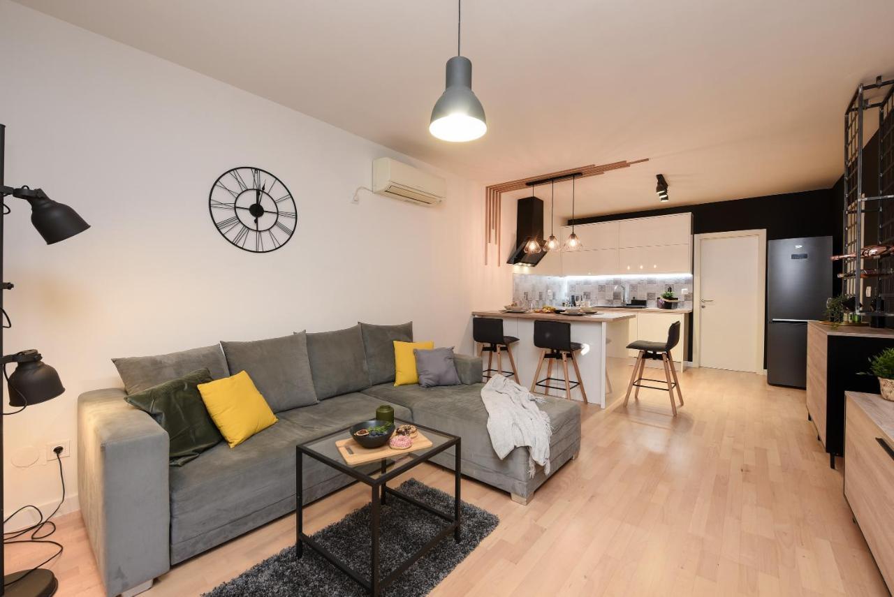 L&r Luxury Apartment *