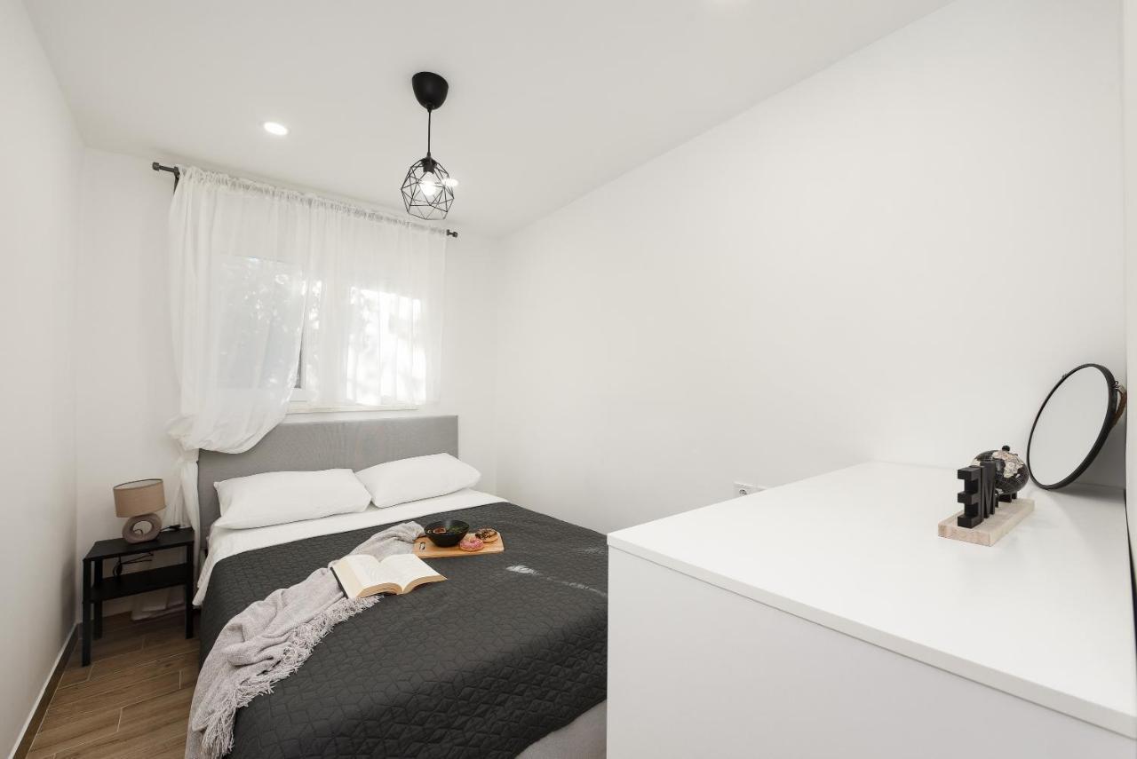 Apartment L&r Luxury