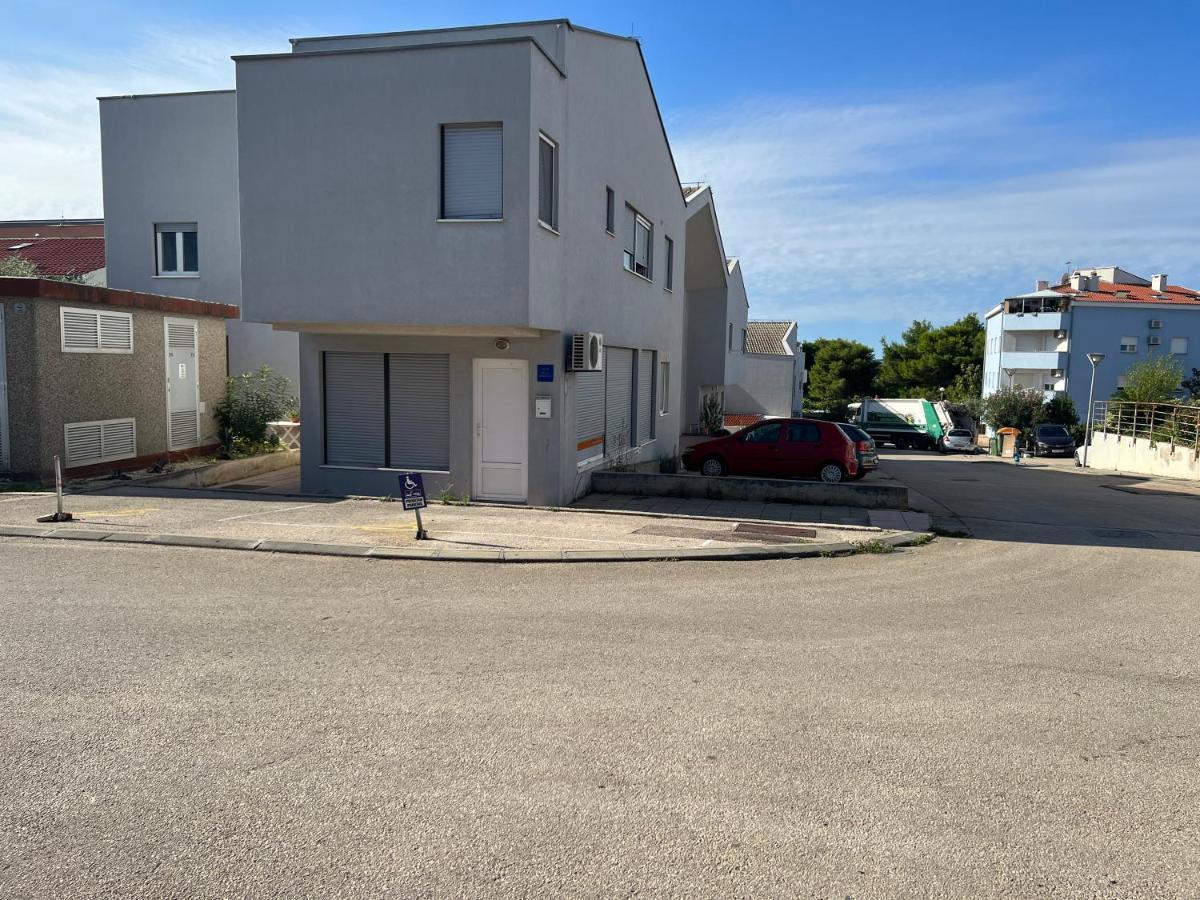 Apartment L&r Luxury